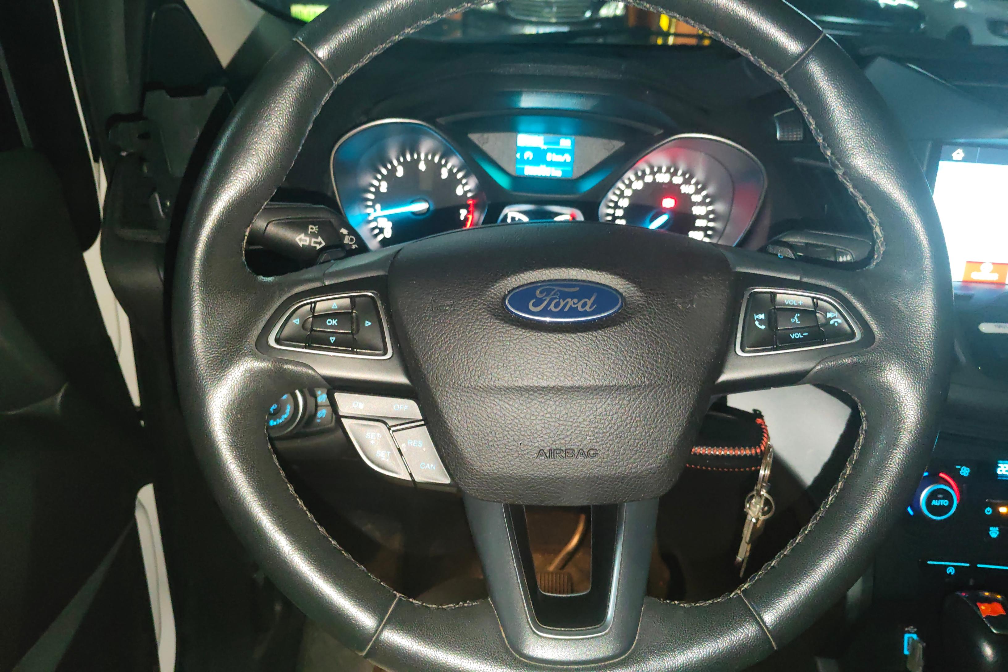 Ford Kuga 2017 car image #19