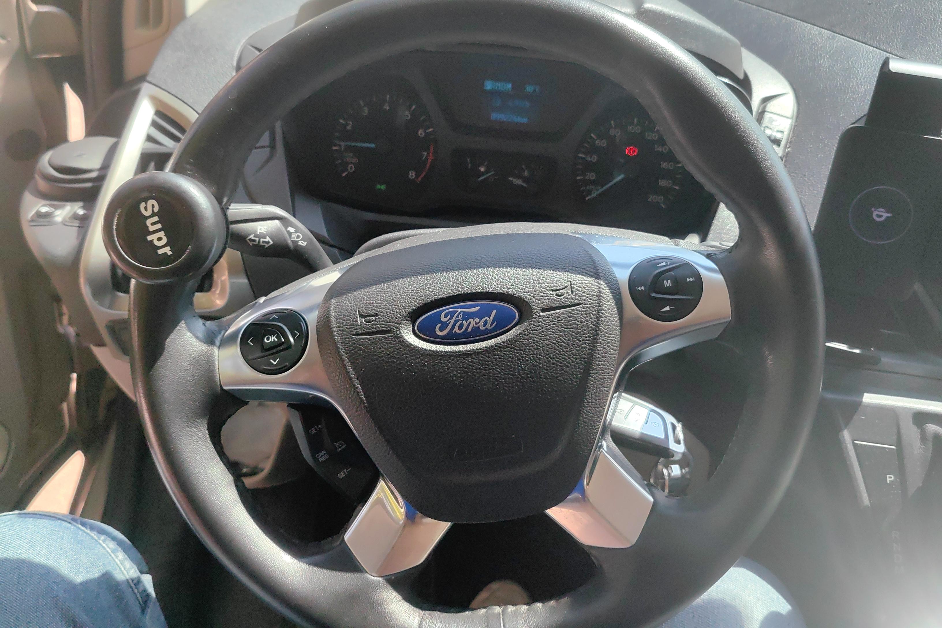 Ford Tourneo 2017 immagine di auto #19