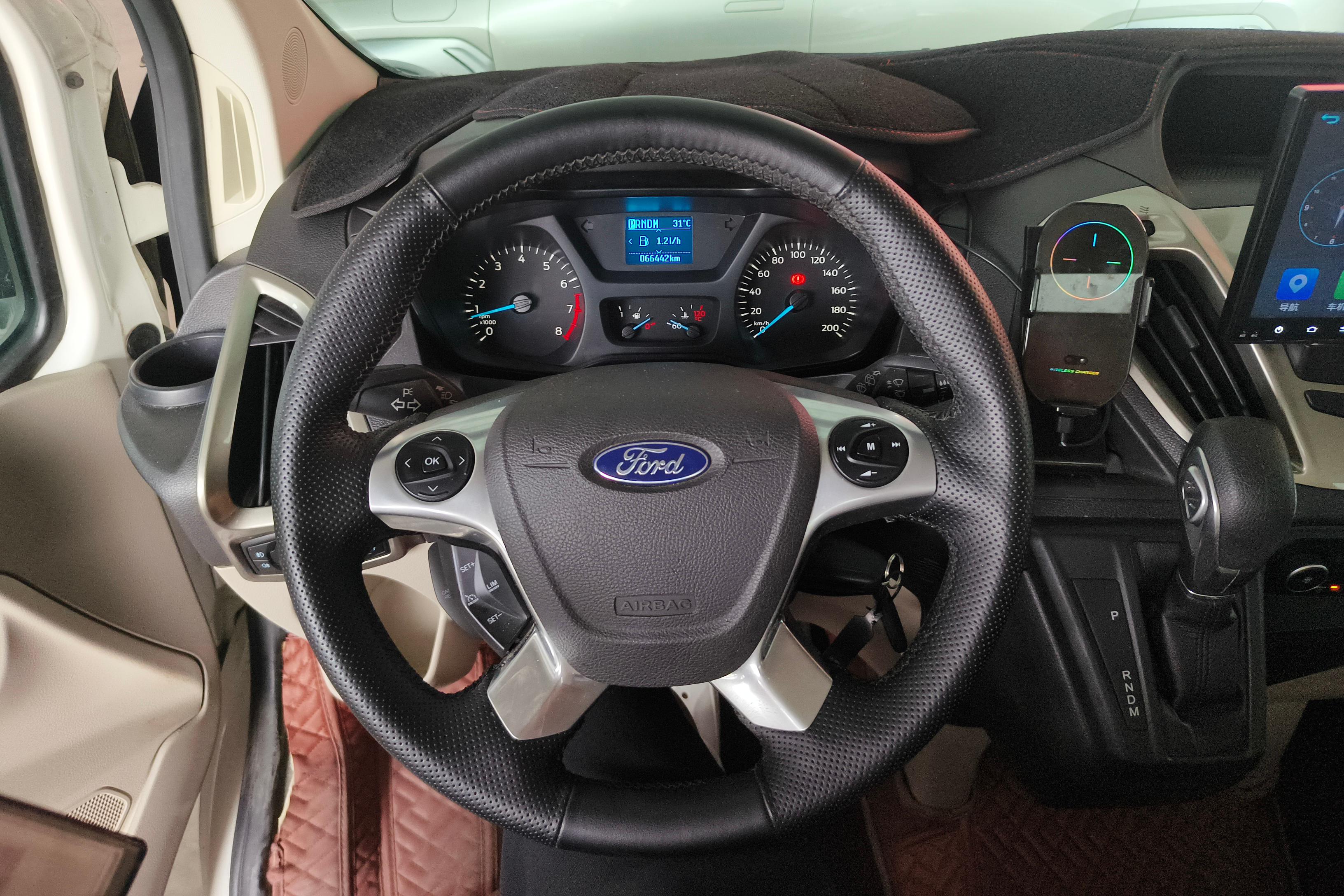 Ford Tourneo 2018 #19 Ford Tourneo 2018 car image #19