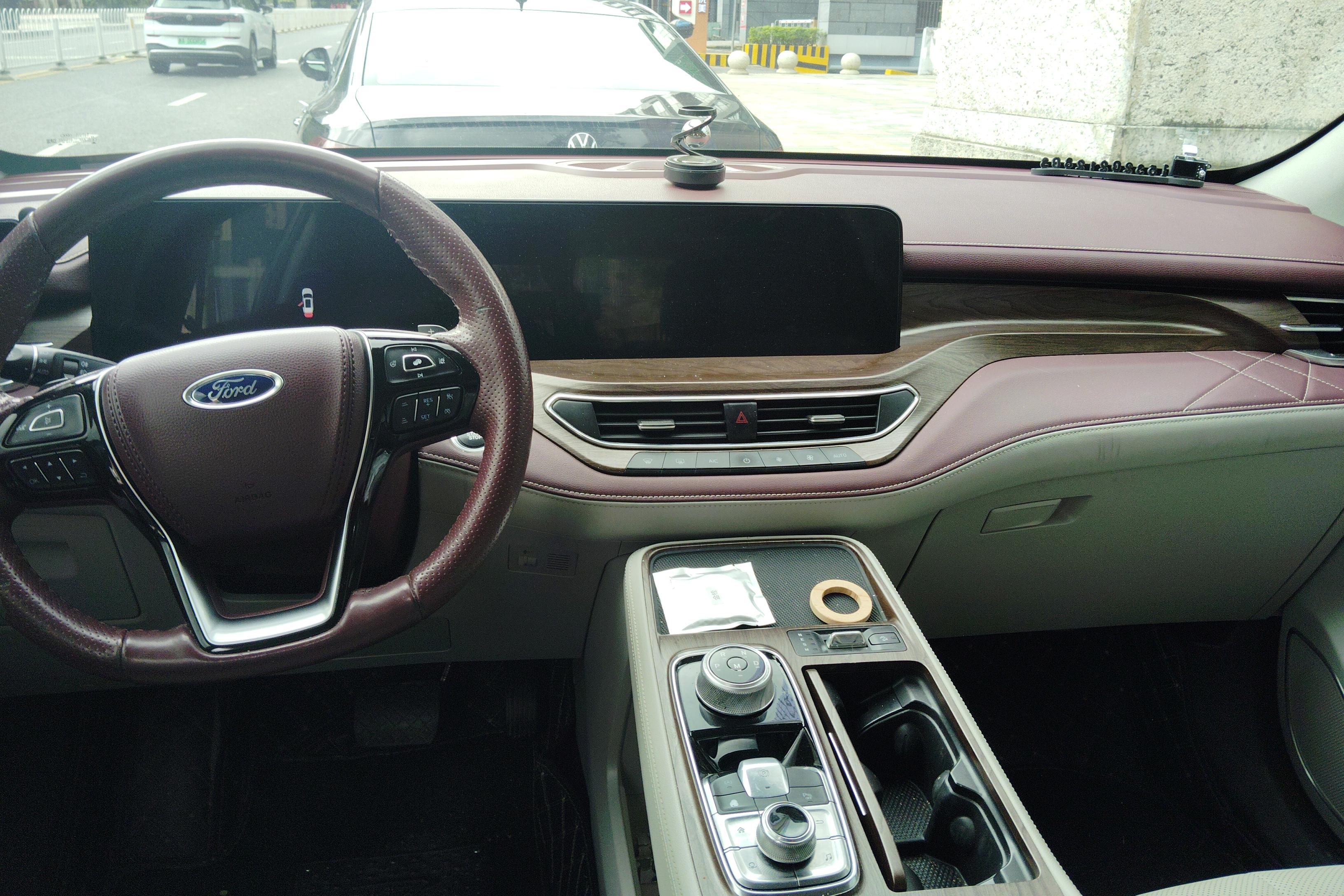 Ford Equator 2021 car image #19