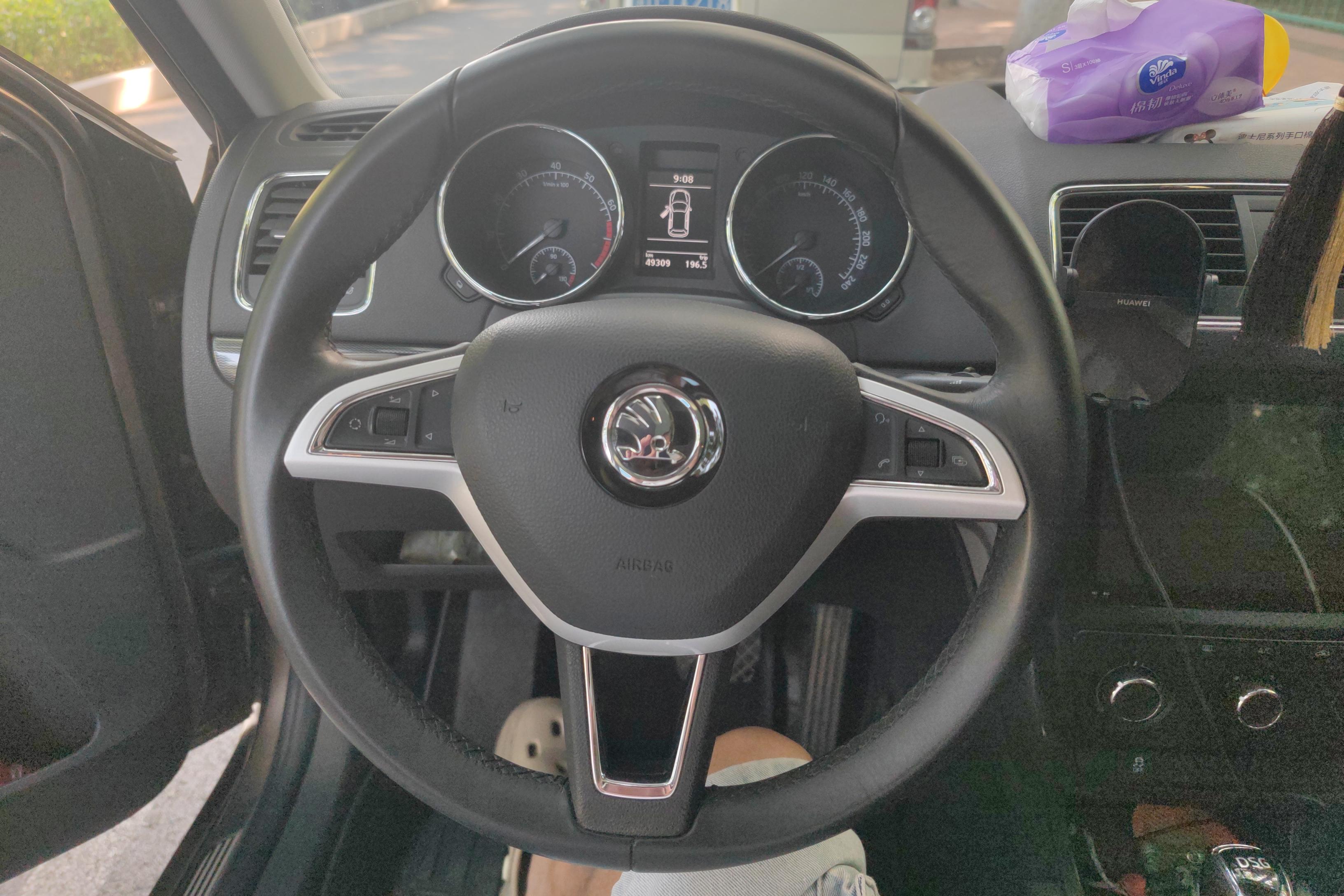 Skoda Yeti 2018 car image #19