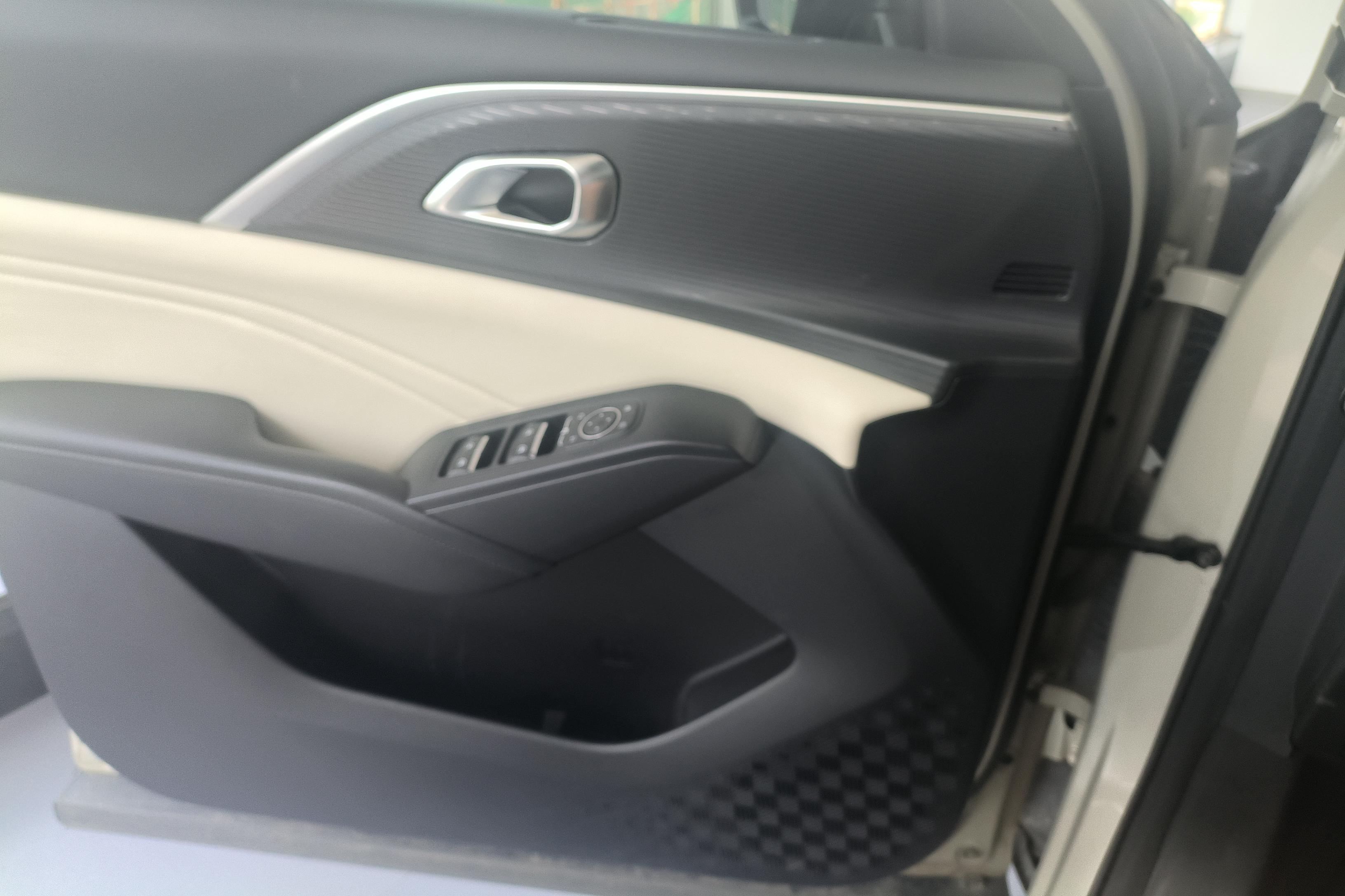 Haval Fierce Dragon MAX 2023 #19 Haval Fierce Dragon MAX 2023 car image #19