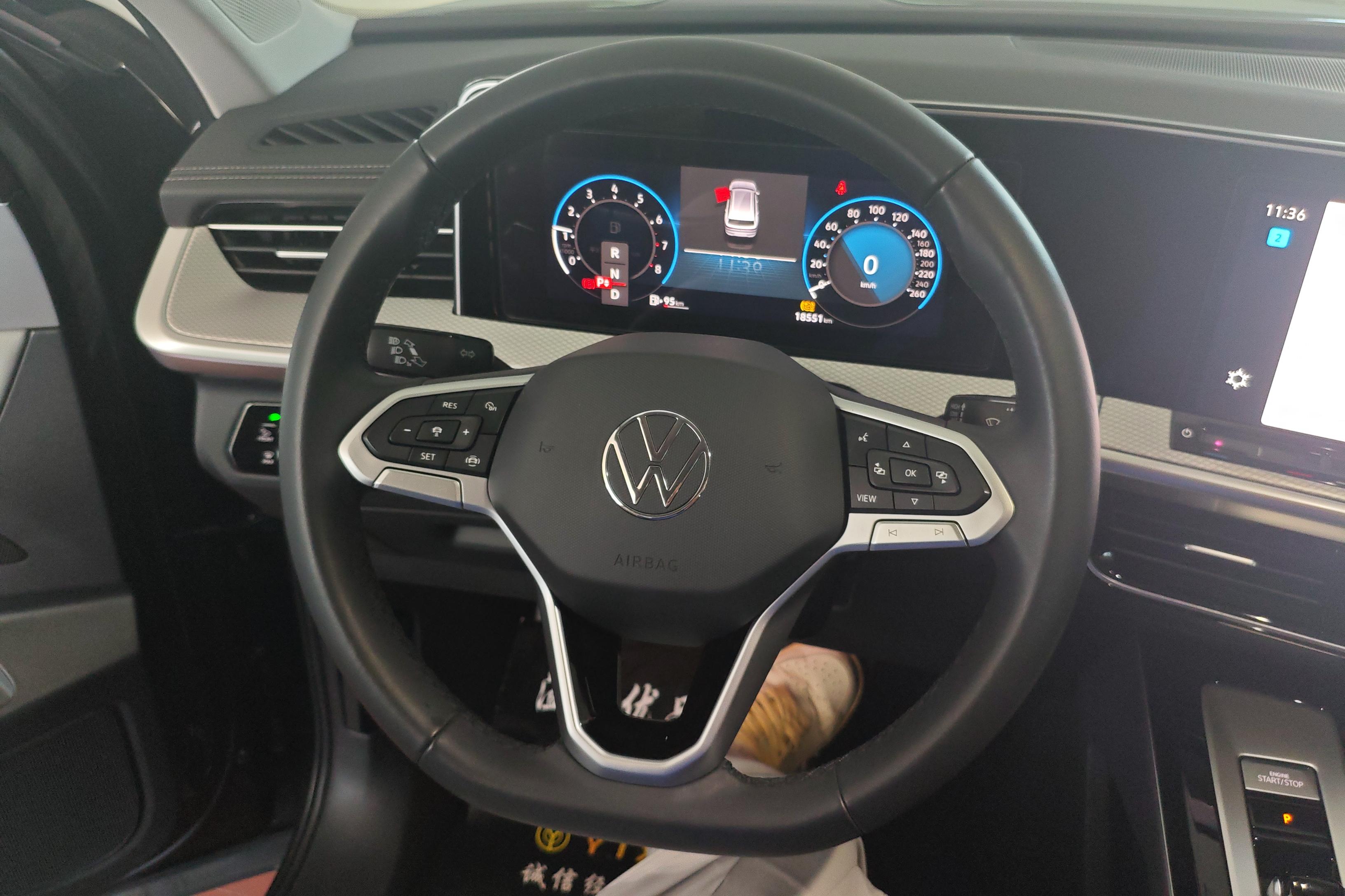 Volkswagen Tavendor 2023 car image #19