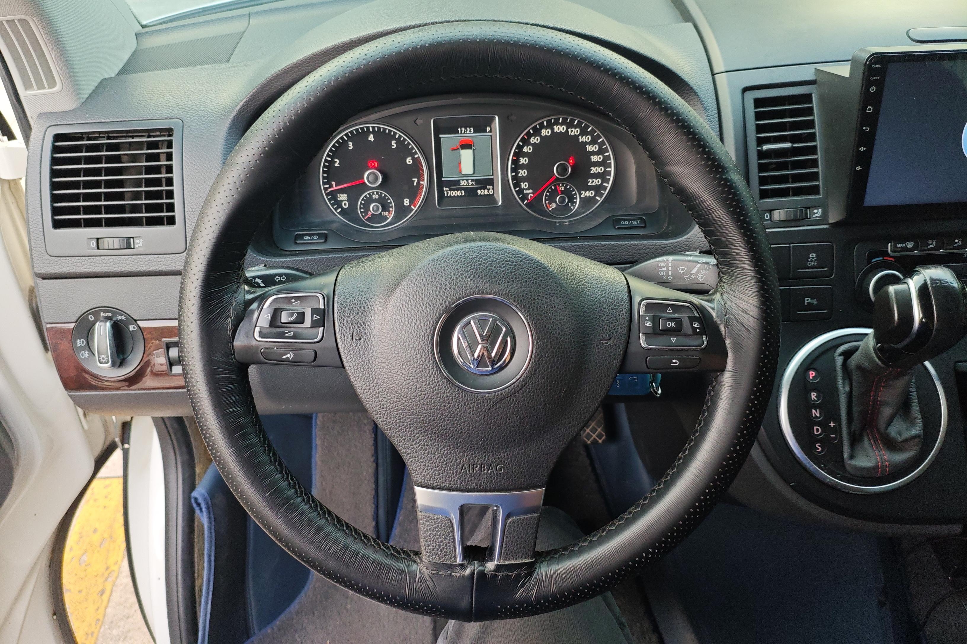 Volkswagen Multivan 2013 #19 Volkswagen Multivan 2013 imagem de carro #19