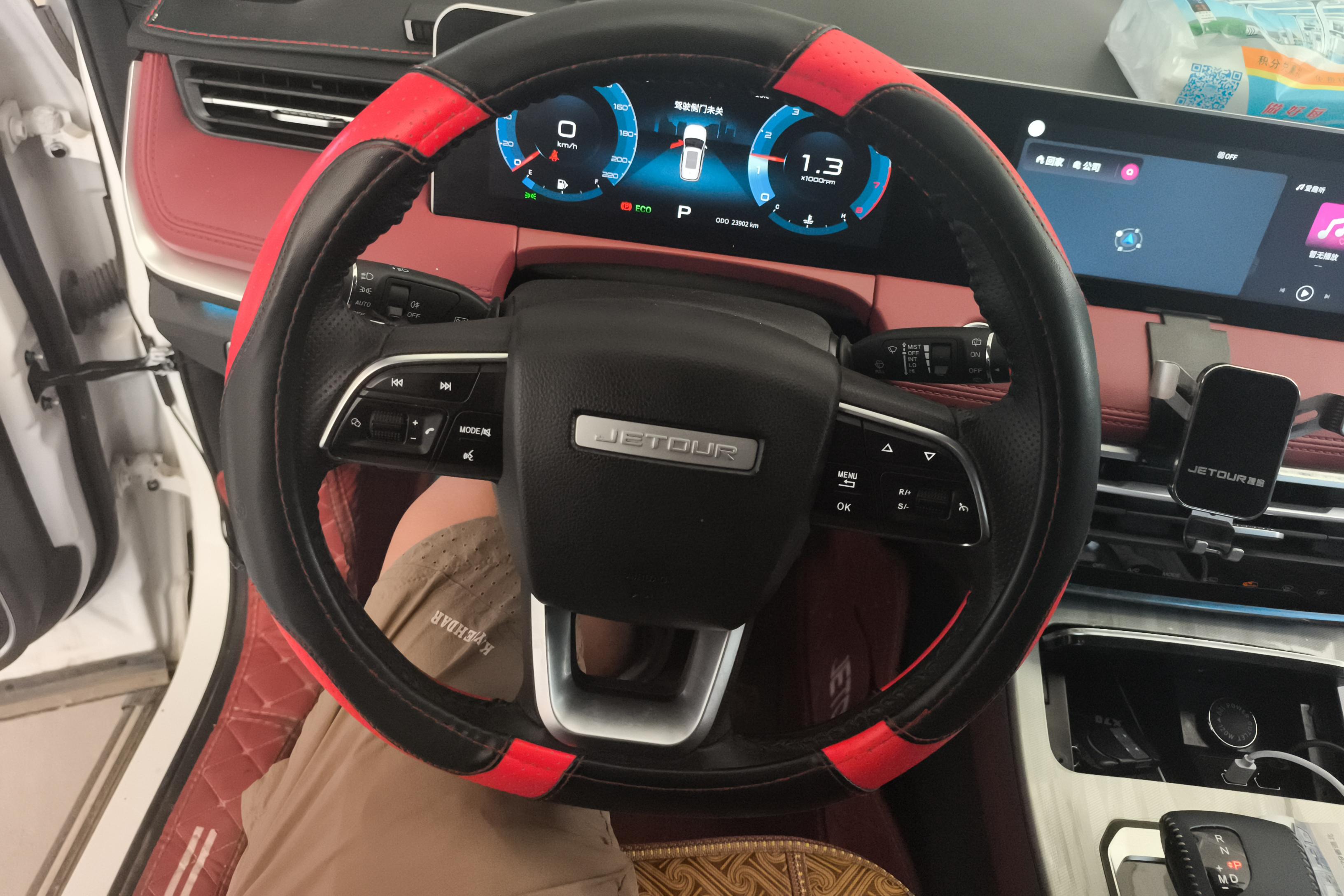 Jetour X70 PRO 2022 immagine di auto #19