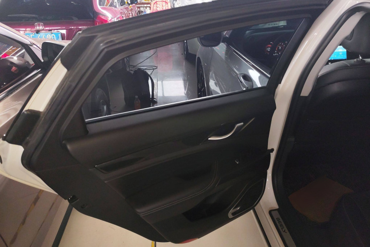 GEELY Ulion New Energy 2021 car image #19