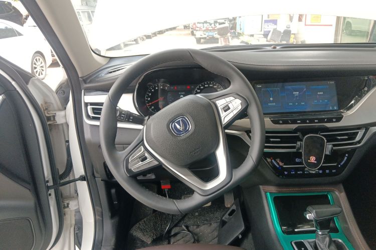 Changan CS35MAX 2019 #19 Changan CS35MAX 2019 car image #19