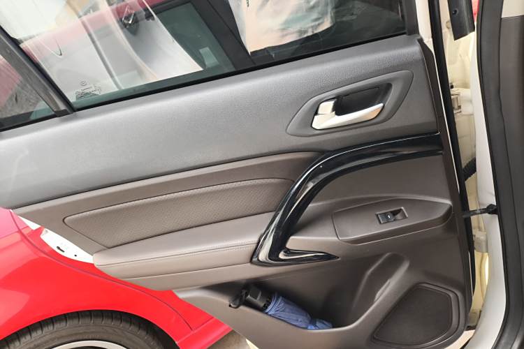 GAC Qizhi PHEV 2018 #19 GAC Qizhi PHEV 2018 immagine di auto #19