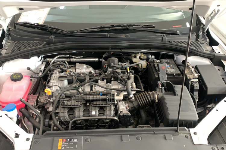MG 5 2025 car image #19
