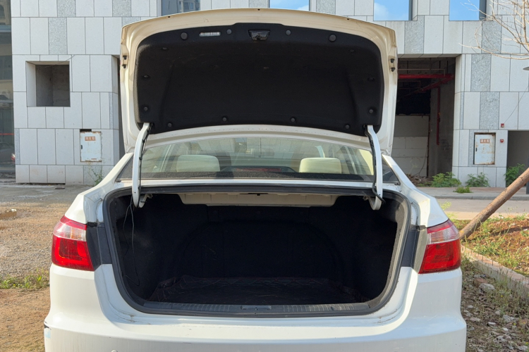 Changan Alsvin V7 2018 #19 Changan Alsvin V7 2018 car image #19