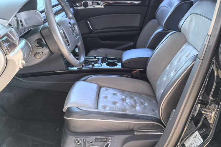 Volkswagen Pheaton 2016 imagen de coche #19