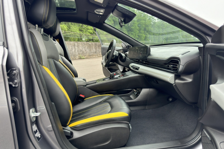 GAC Trumpchi Empow 2023 #19 GAC Trumpchi Empow 2023 car image #19