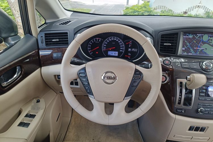 日产 贵士 2016 汽车图片 #19