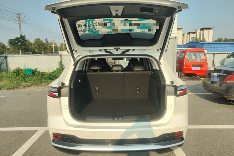 Roewe D5X DMH 2024 car image #19