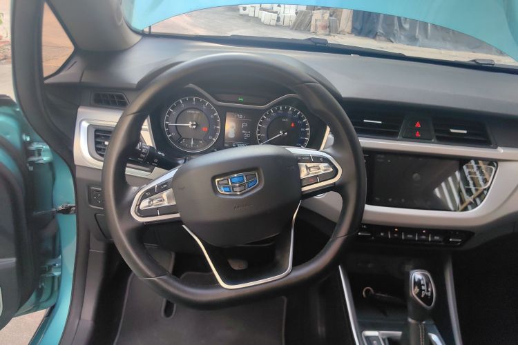 Vision X3 2019 car image #19