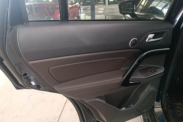 GAC Trumpchi GS4 New Energy 2018 #19 GAC Trumpchi GS4 New Energy 2018 car image #19