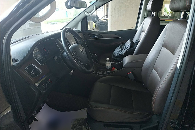 Forthing M7 2020 imagem de carro #19