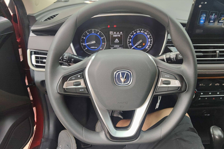 Changan Eado DT 2018 car image #19