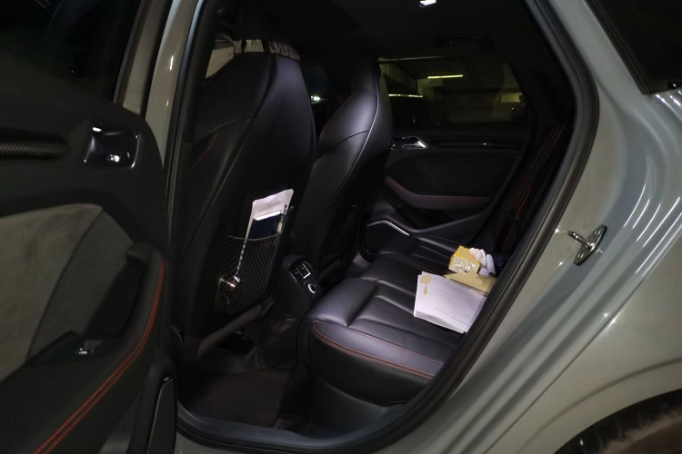 Audi RS 3 2019 car image #19