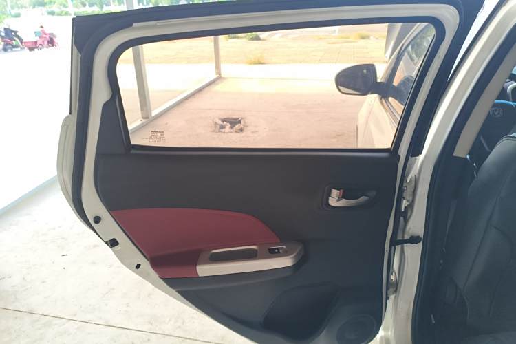 Changan BenBen EV 2019 car image #19