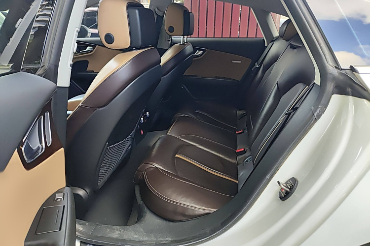 Audi A7 2015 immagine di auto #19