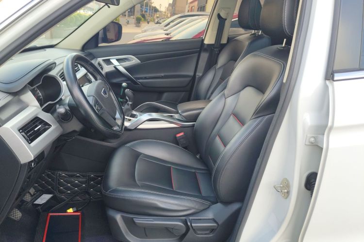 GEELY Boyue 2018 car image #19