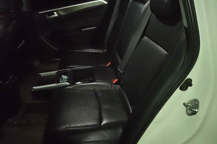 Honda Jade 2018 car image #19