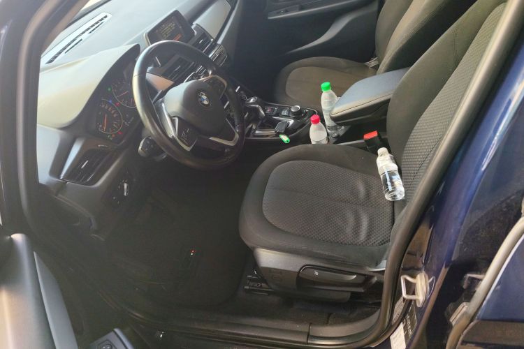 BMW 2 Series Tourer 2017 imagem de carro #19