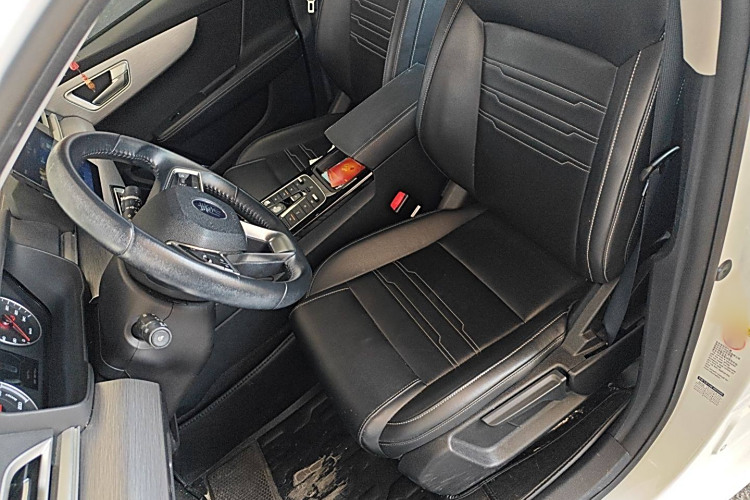 BYD Qin New Energy 2021 car image #19