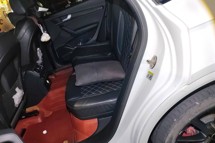 Audi Q5L Sportback 2021 car image #19