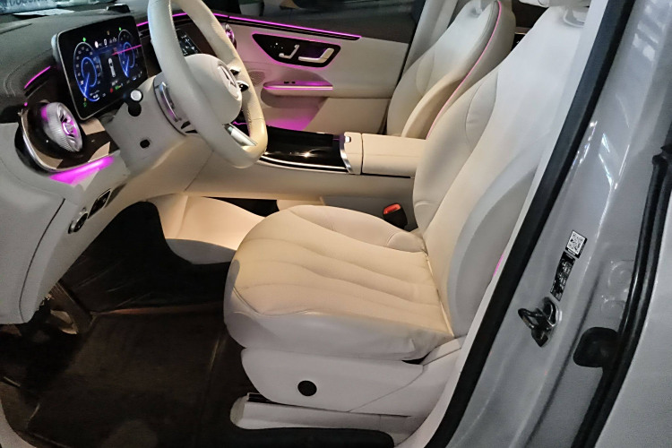 Mercedes-Benz EQE SUV 2023 #19 Mercedes-Benz EQE SUV 2023 car image #19