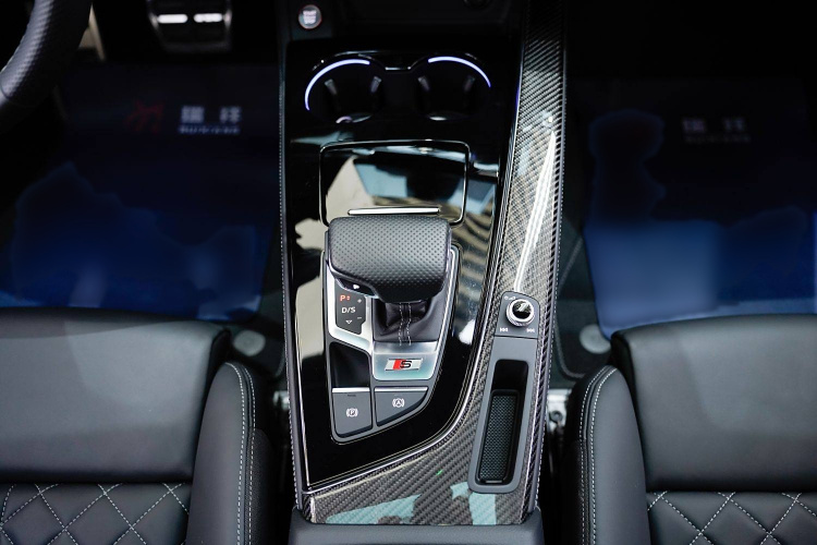 Audi S5 2023 car image #19