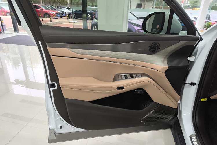 Denza N7 2024 #19 Denza N7 2024 imagem de carro #19