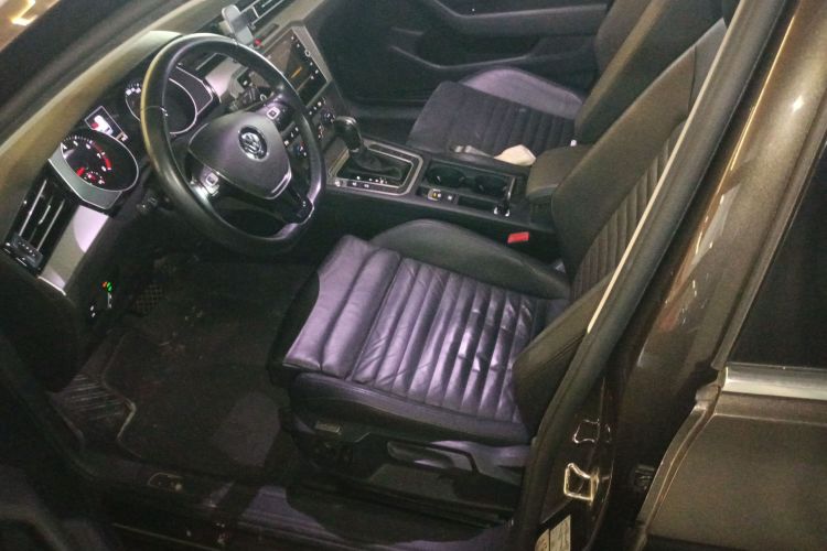 Volkswagen Passat Variant 2019 #19 Volkswagen Passat Variant 2019 immagine di auto #19