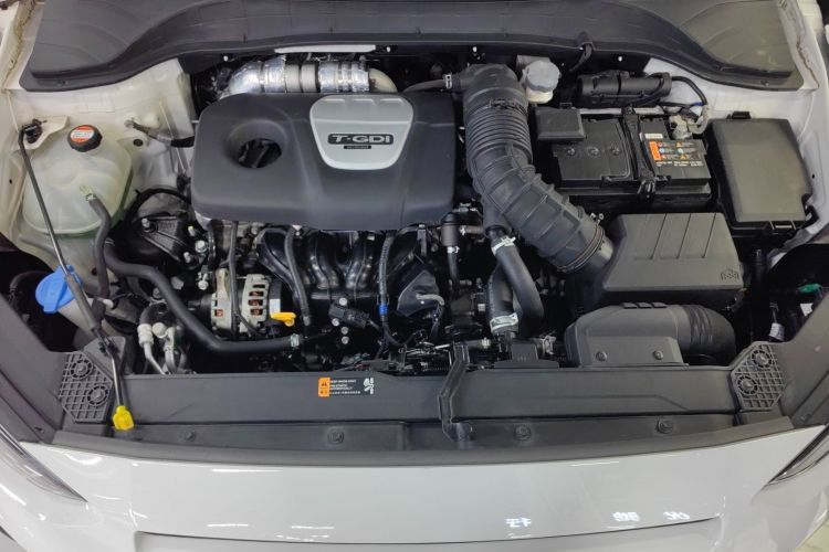 Hyundai ENCINO 2018 immagine di auto #19