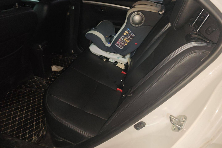 铃木 启悦 2017 汽车图片 #19