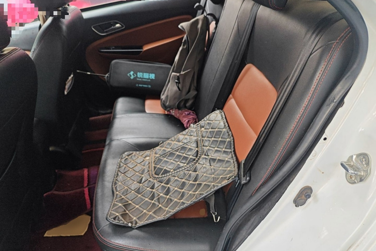 GEELY KingKong 2018 #19 GEELY KingKong 2018 car image #19