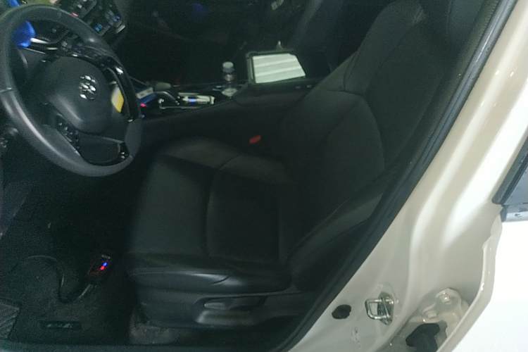 Toyota Izoa E 2022 #19 Toyota Izoa E 2022 imagen de coche #19