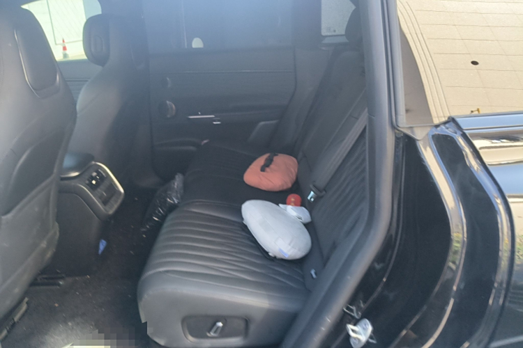 Exceed Stellar Era ET 2025 car image #19