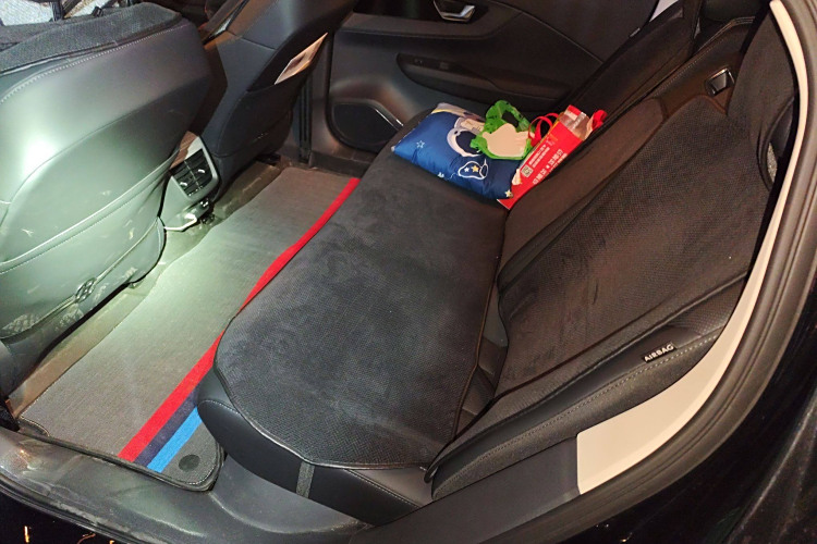 HongQi E-QM5 2024 #19 HongQi E-QM5 2024 صورة سيارة #19