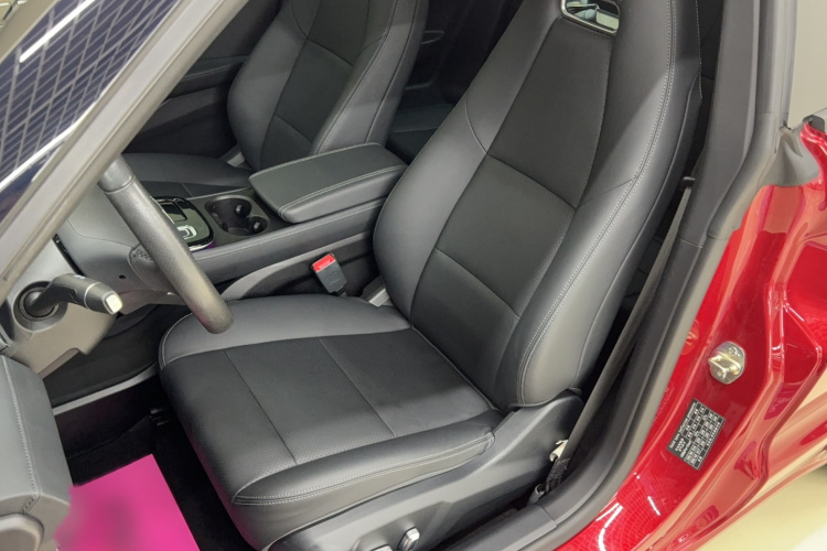 零跑汽车 零跑S01 2022 汽车图片 #19