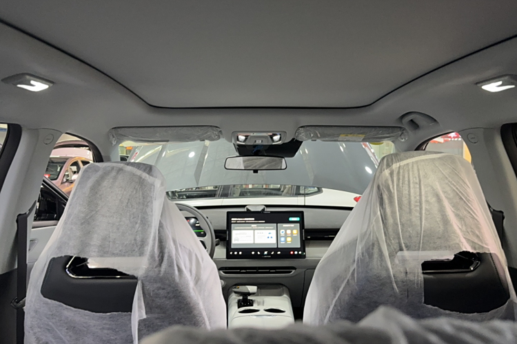 Changan UNI-Z 2025 #19 Changan UNI-Z 2025 immagine di auto #19