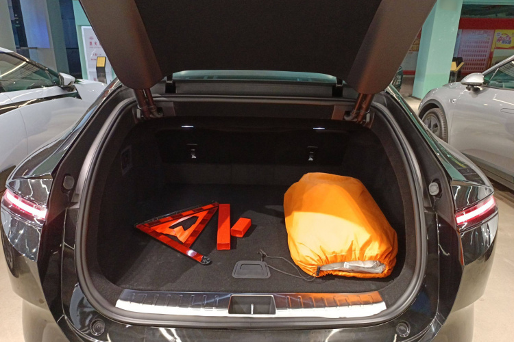 Avatr 12 2024 #19 Avatr 12 2024 car image #19