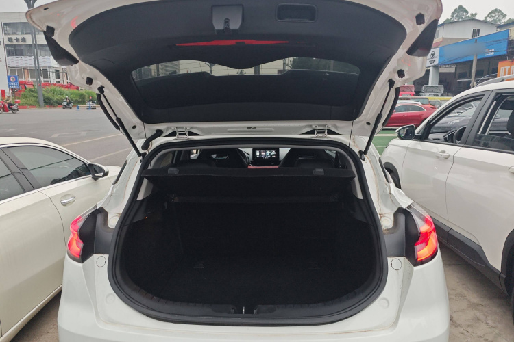 GEELY Emgrand S 2021 #19 GEELY Emgrand S 2021 car image #19