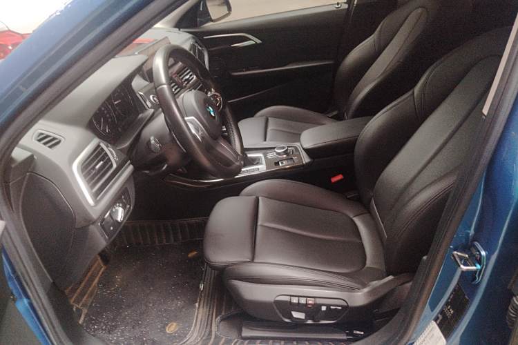 BMW 1 Series M 2019 #19 BMW 1 Series M 2019 car image #19