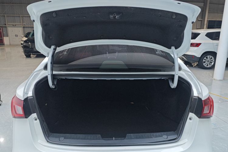 MG GT 2019 #19 MG GT 2019 car image #19