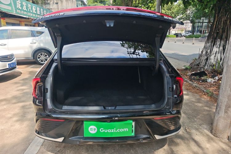 Wuling Starlight 730 2024 immagine di auto #19