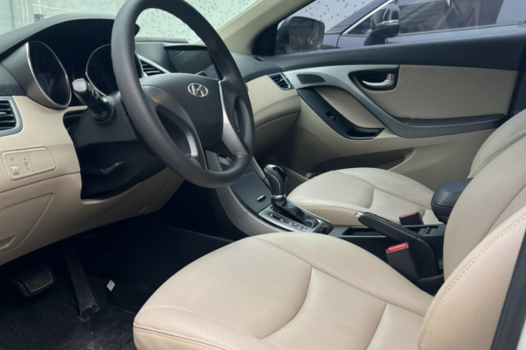 现代 朗动 2015 汽车图片 #19