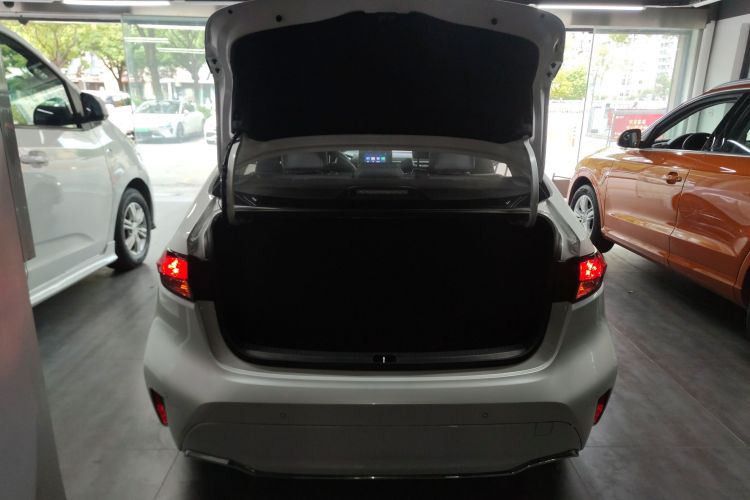 Toyota Lingshang 2022 imagen de coche #19