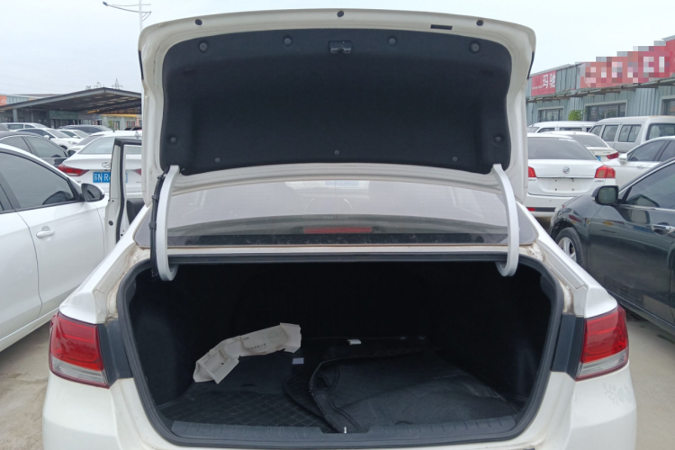 起亚 起亚K4 2016 汽车图片 #19